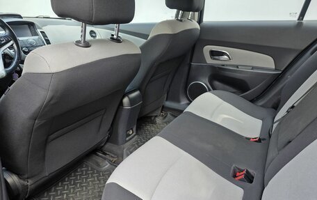Chevrolet Cruze II, 2011 год, 570 000 рублей, 10 фотография