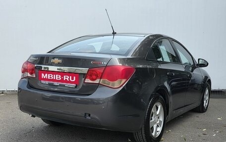Chevrolet Cruze II, 2011 год, 570 000 рублей, 5 фотография