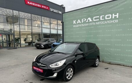 Hyundai Solaris II рестайлинг, 2013 год, 820 000 рублей, 1 фотография
