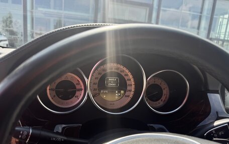 Mercedes-Benz CLS, 2011 год, 2 700 000 рублей, 6 фотография