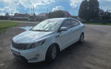 KIA Rio III рестайлинг, 2012 год, 550 000 рублей, 6 фотография