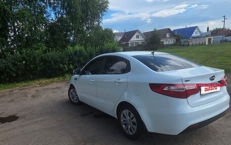 KIA Rio III рестайлинг, 2012 год, 550 000 рублей, 5 фотография