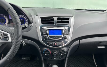 Hyundai Solaris II рестайлинг, 2013 год, 820 000 рублей, 10 фотография