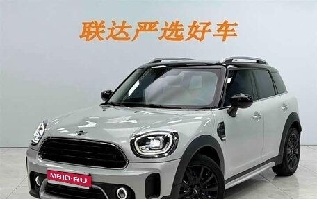 MINI Countryman II (F60), 2022 год, 2 340 000 рублей, 1 фотография