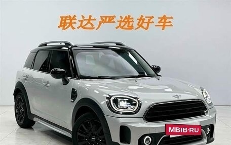 MINI Countryman II (F60), 2022 год, 2 340 000 рублей, 3 фотография