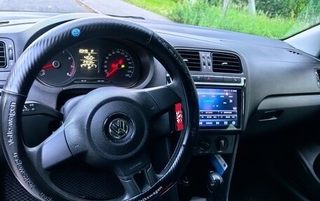 Volkswagen Polo VI (EU Market), 2014 год, 850 000 рублей, 7 фотография