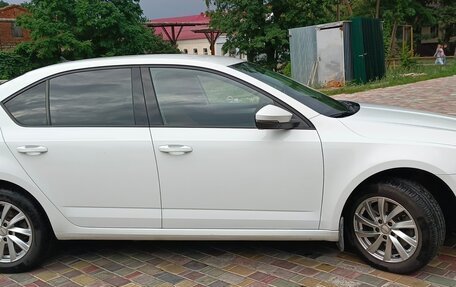 Skoda Octavia, 2020 год, 2 300 000 рублей, 3 фотография