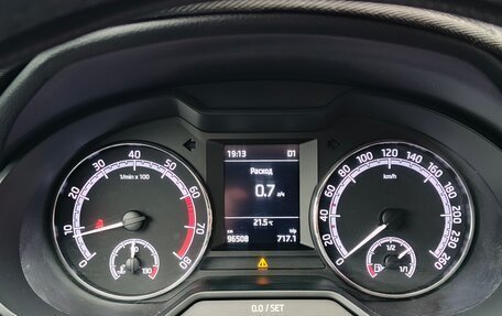 Skoda Octavia, 2020 год, 2 300 000 рублей, 11 фотография