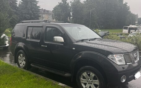 Nissan Pathfinder, 2005 год, 680 000 рублей, 2 фотография