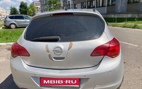 Opel Astra J, 2011 год, 700 000 рублей, 5 фотография