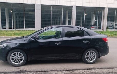 KIA Cerato III, 2010 год, 800 000 рублей, 3 фотография