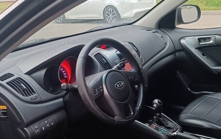 KIA Cerato III, 2010 год, 800 000 рублей, 11 фотография