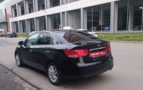 KIA Cerato III, 2010 год, 800 000 рублей, 4 фотография