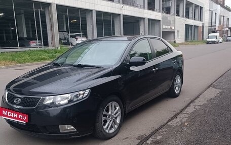 KIA Cerato III, 2010 год, 800 000 рублей, 2 фотография