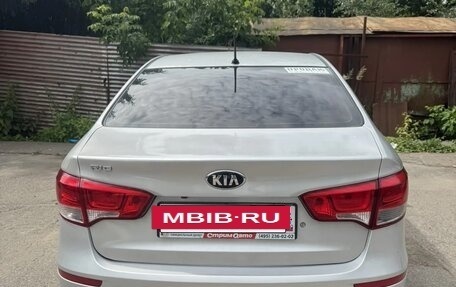 KIA Rio III рестайлинг, 2015 год, 920 000 рублей, 3 фотография