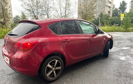 Opel Astra J, 2010 год, 560 000 рублей, 5 фотография