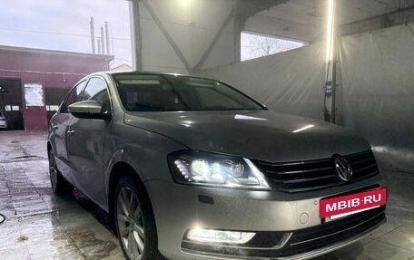Volkswagen Passat B7, 2012 год, 950 000 рублей, 4 фотография