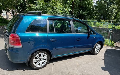 Opel Zafira B, 2007 год, 800 000 рублей, 3 фотография