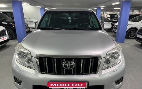 Toyota Land Cruiser Prado 150 рестайлинг 2, 2010 год, 1 999 000 рублей, 2 фотография