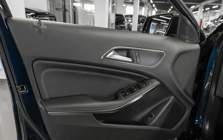 Mercedes-Benz GLA, 2017 год, 2 770 000 рублей, 13 фотография