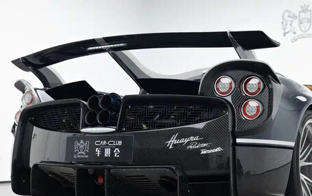 Pagani Huayra, 2026 год, 950 000 000 рублей, 12 фотография