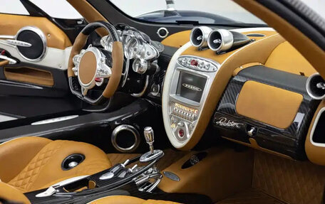 Pagani Huayra, 2026 год, 950 000 000 рублей, 33 фотография