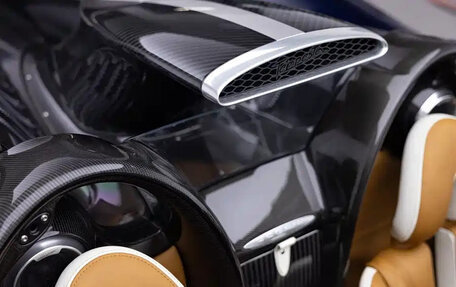 Pagani Huayra, 2026 год, 950 000 000 рублей, 36 фотография