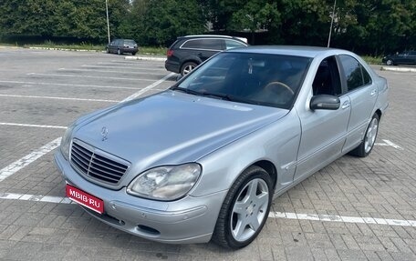 Mercedes-Benz S-Класс, 2001 год, 650 000 рублей, 1 фотография