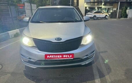 KIA Rio III рестайлинг, 2016 год, 560 000 рублей, 1 фотография