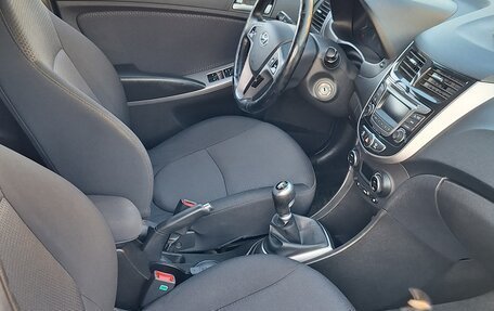 Hyundai Solaris II рестайлинг, 2014 год, 790 000 рублей, 11 фотография