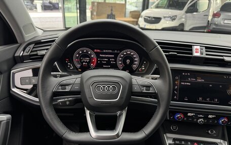 Audi Q3, 2023 год, 2 353 000 рублей, 16 фотография