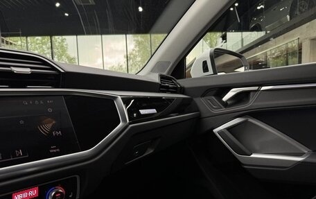 Audi Q3, 2023 год, 2 353 000 рублей, 22 фотография