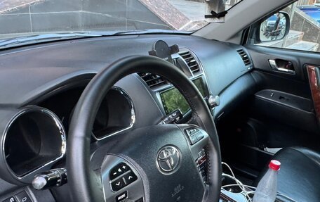 Toyota Highlander III, 2011 год, 1 800 000 рублей, 16 фотография