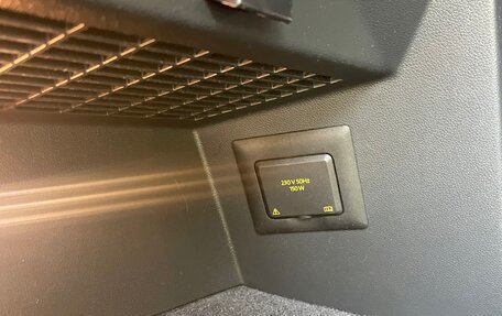 Volkswagen Tiguan II, 2018 год, 2 000 000 рублей, 22 фотография