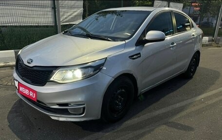 KIA Rio III рестайлинг, 2016 год, 560 000 рублей, 15 фотография