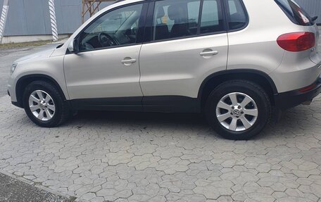 Volkswagen Tiguan I, 2012 год, 1 500 000 рублей, 2 фотография