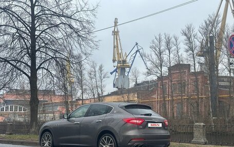 Maserati Levante I, 2017 год, 4 750 000 рублей, 4 фотография