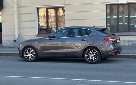 Maserati Levante I, 2017 год, 4 750 000 рублей, 19 фотография