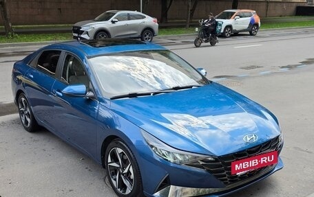 Hyundai Elantra, 2020 год, 2 200 000 рублей, 2 фотография