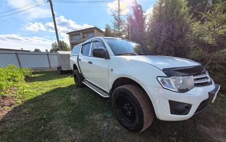 Mitsubishi L200 IV рестайлинг, 2011 год, 1 450 000 рублей, 3 фотография