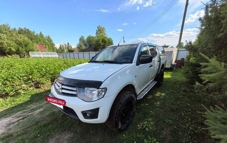 Mitsubishi L200 IV рестайлинг, 2011 год, 1 450 000 рублей, 2 фотография