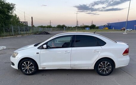 Volkswagen Polo VI (EU Market), 2012 год, 393 000 рублей, 3 фотография