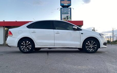 Volkswagen Polo VI (EU Market), 2012 год, 393 000 рублей, 4 фотография
