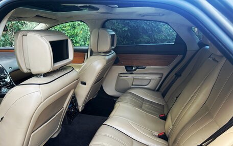 Jaguar XJ IV (X351), 2012 год, 2 680 000 рублей, 10 фотография