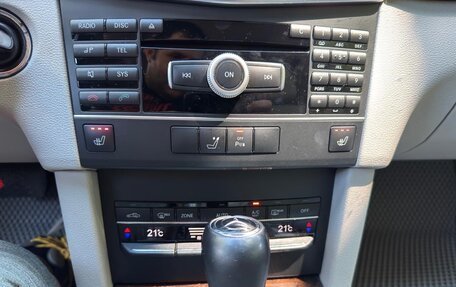 Mercedes-Benz E-Класс, 2011 год, 1 725 000 рублей, 7 фотография
