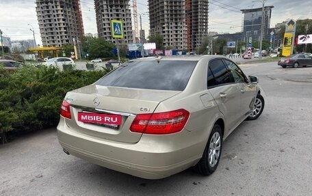 Mercedes-Benz E-Класс, 2011 год, 1 725 000 рублей, 6 фотография
