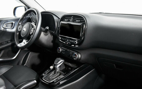 KIA Soul III, 2021 год, 2 095 000 рублей, 10 фотография