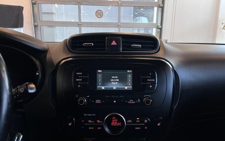 KIA Soul II рестайлинг, 2016 год, 1 442 000 рублей, 13 фотография