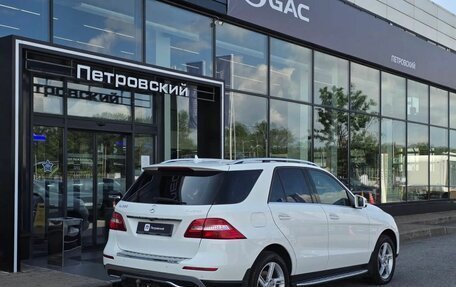 Mercedes-Benz M-Класс, 2013 год, 2 250 000 рублей, 6 фотография