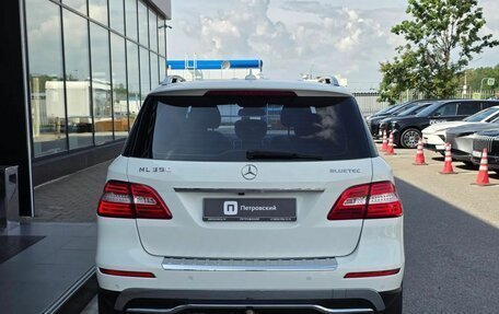 Mercedes-Benz M-Класс, 2013 год, 2 250 000 рублей, 7 фотография